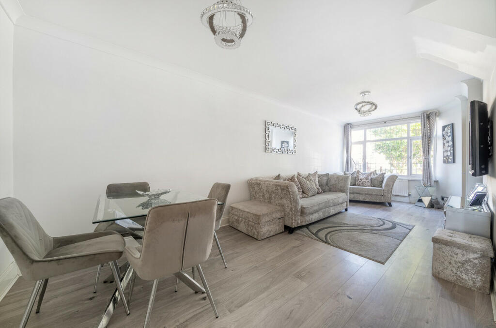 Penhill Road, Bexley, DA5 3EN