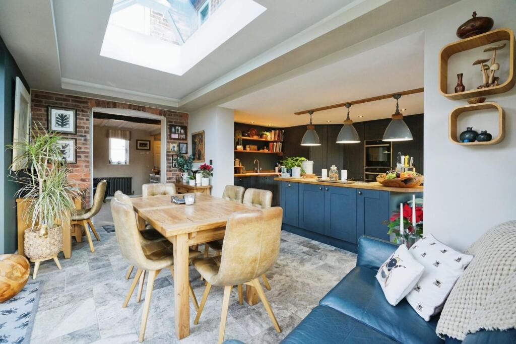 Additional image 5 of Main Road, Austrey, Atherstone