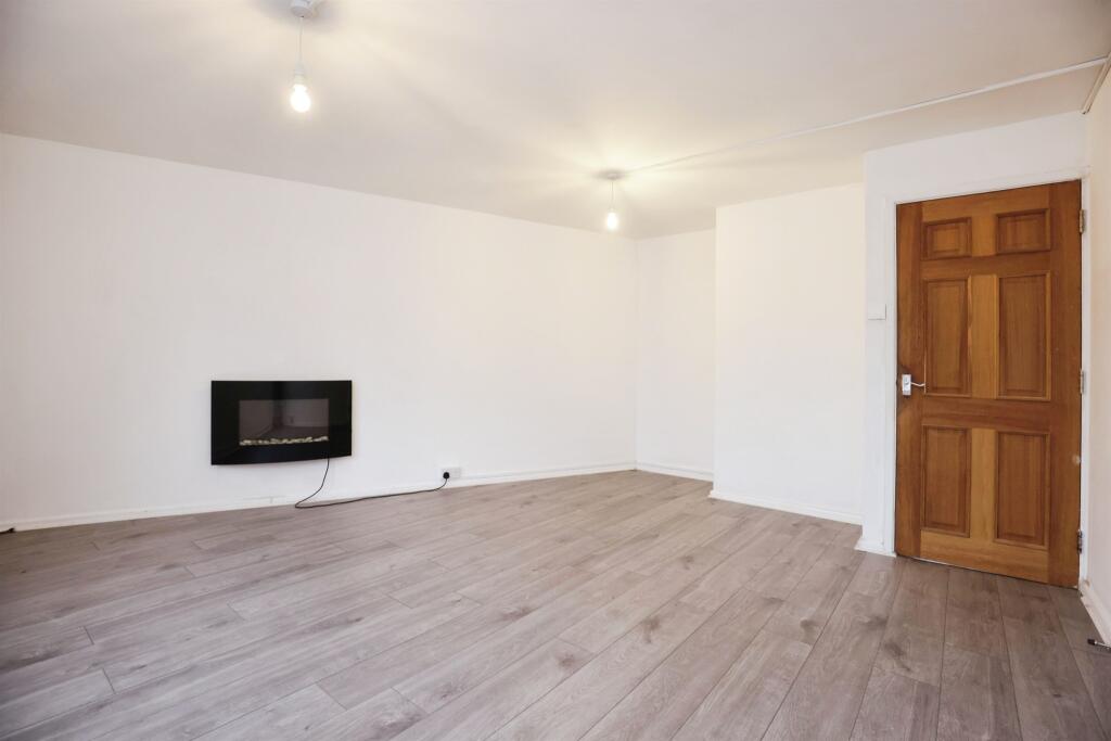 Additional image 10 of Manor Court, Fenny Compton, Southam