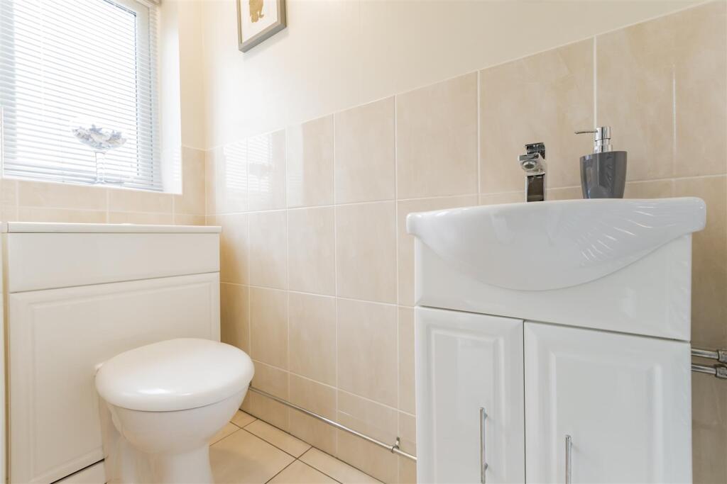 Additional image 9 of Capelands, New Ash Green