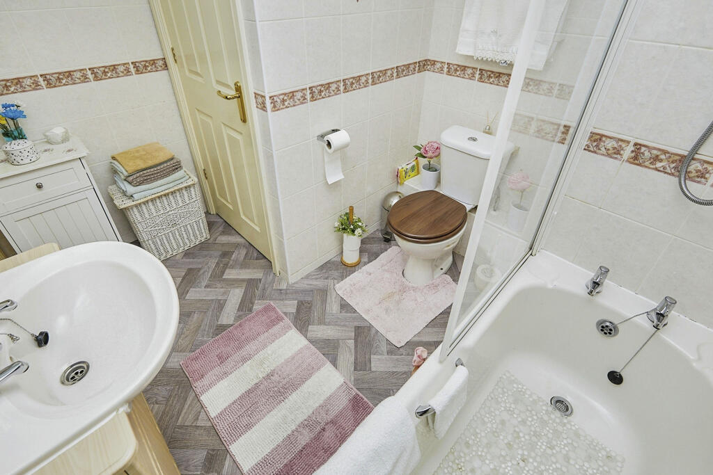 Additional image 10 of Kedleston Close, Belper