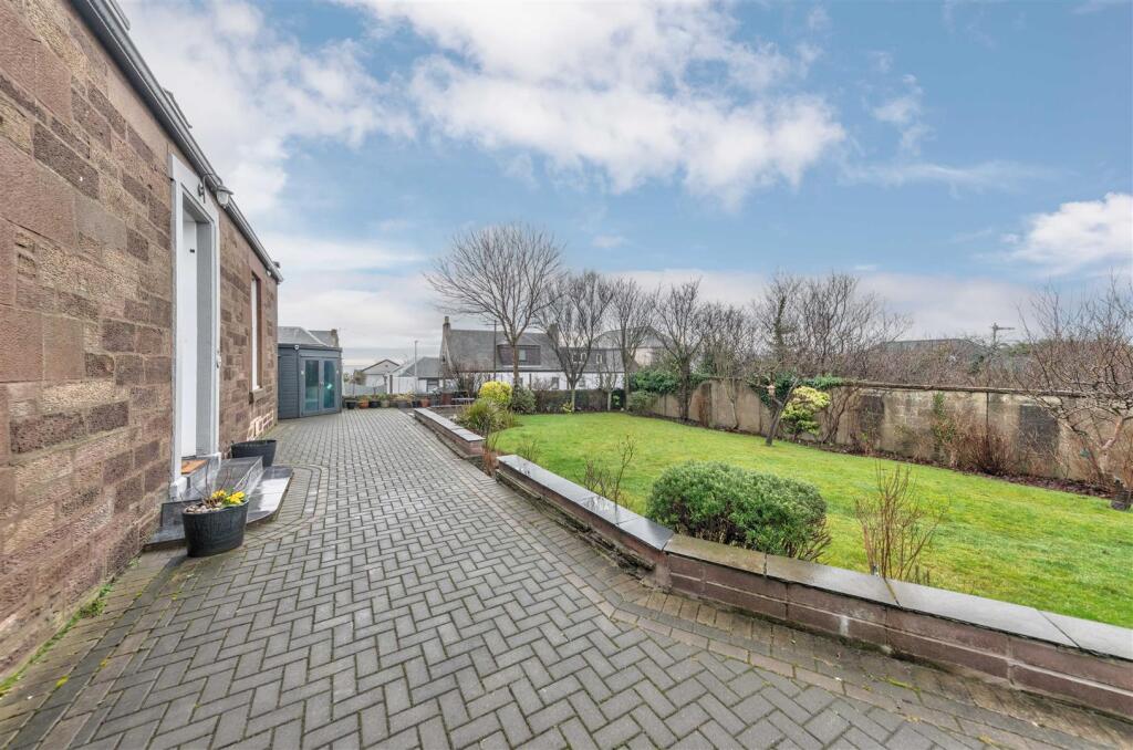 Additional image 28 of Ireland Street, Carnoustie