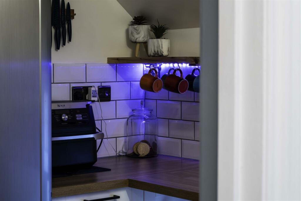 Additional image 12 of Glengate, Kirriemuir