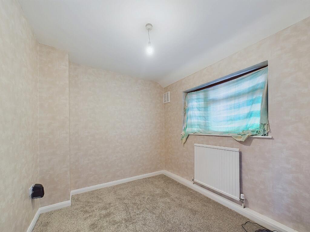 Additional image 10 of Berwick Crescent, Sidcup, Kent, DA15