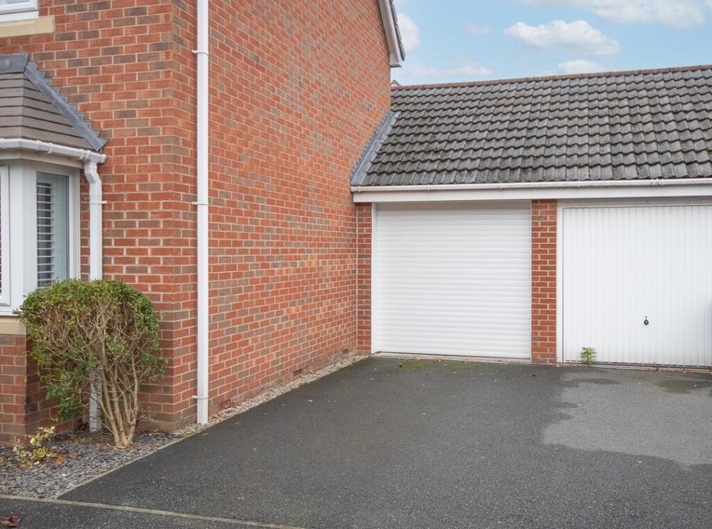 Additional image 15 of Persian Close, City Point