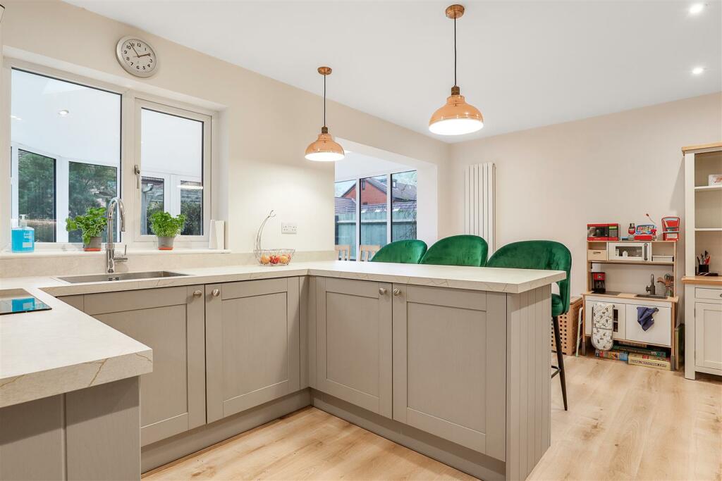 Additional image 6 of Turton Way, Kenilworth