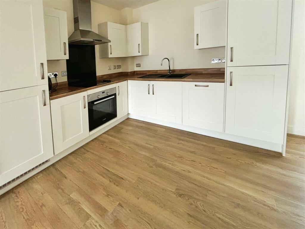 Additional image 4 of Mallard Close, Southam