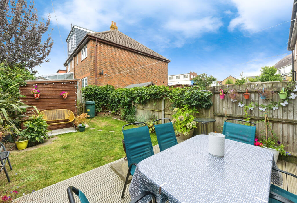 Additional image 15 of Ashdown Field, Shalmsford Street, Canterbury, Kent, CT4 7QS