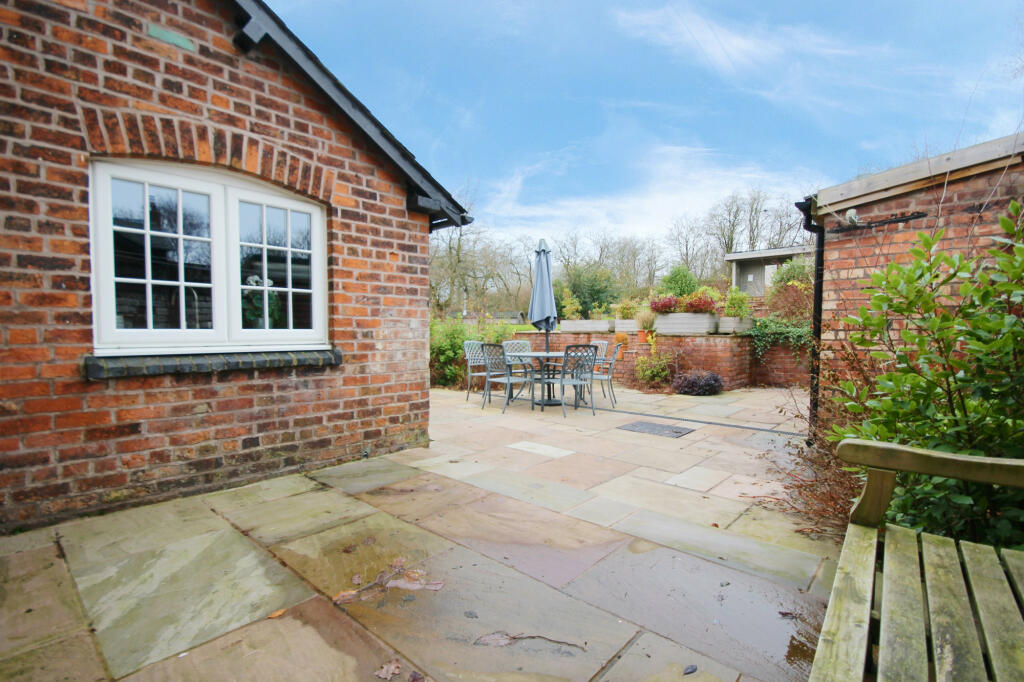 Additional image 24 of Dutton Locks,  Acton Bridge, CW8