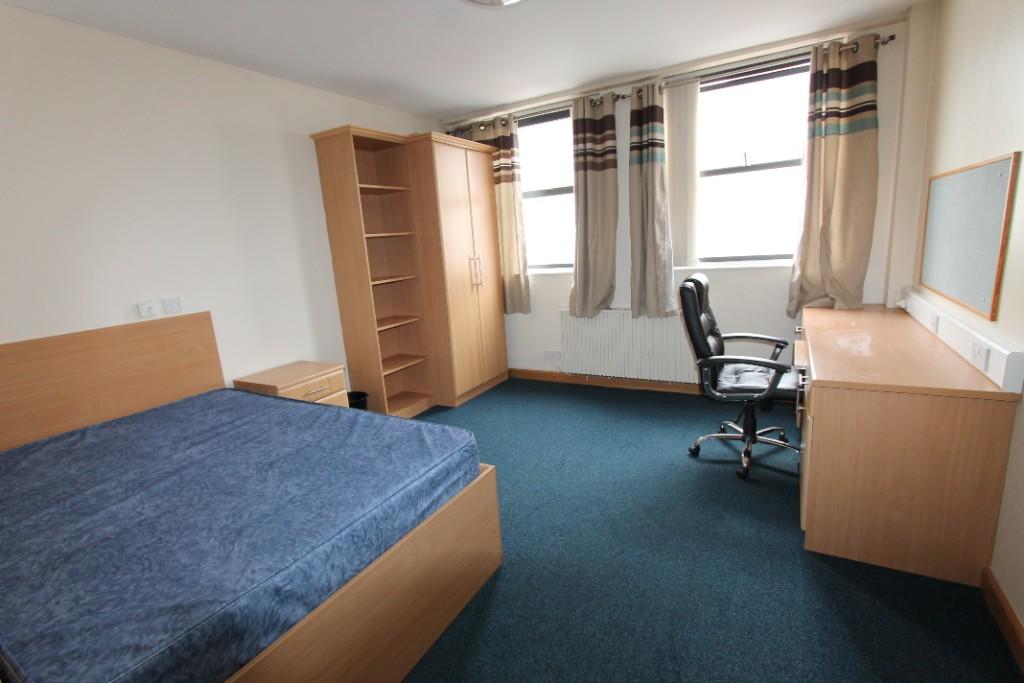 Additional image 8 of Flat 1, 118-120 Warwick Street, Leamington Spa, Warwickshire, CV32
