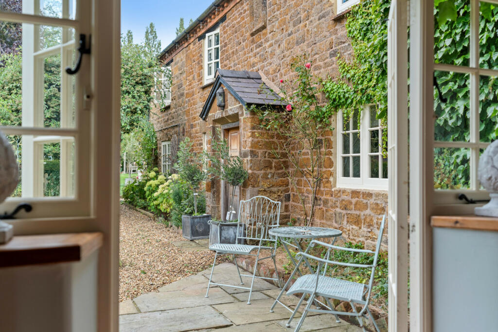 Additional image 5 of Church End, Priors Hardwick, CV47