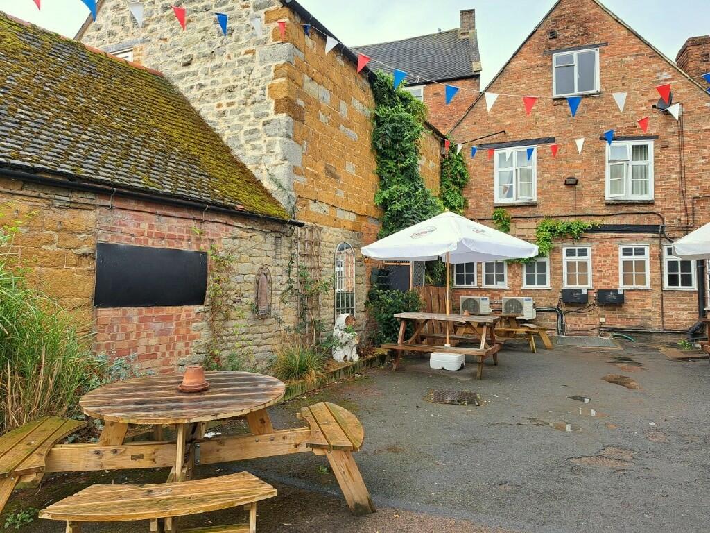 Additional image 7 of The White Bear, 4 High Street, Shipston-on-Stour, Warwickshire CV36 4AJ