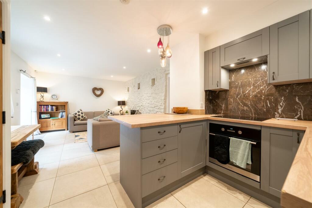 Additional image 52 of Orchard Barn, Walnut Barn & Meadow Barn, Spanker Lane, Nether Heage, Belper, DE56 2AT