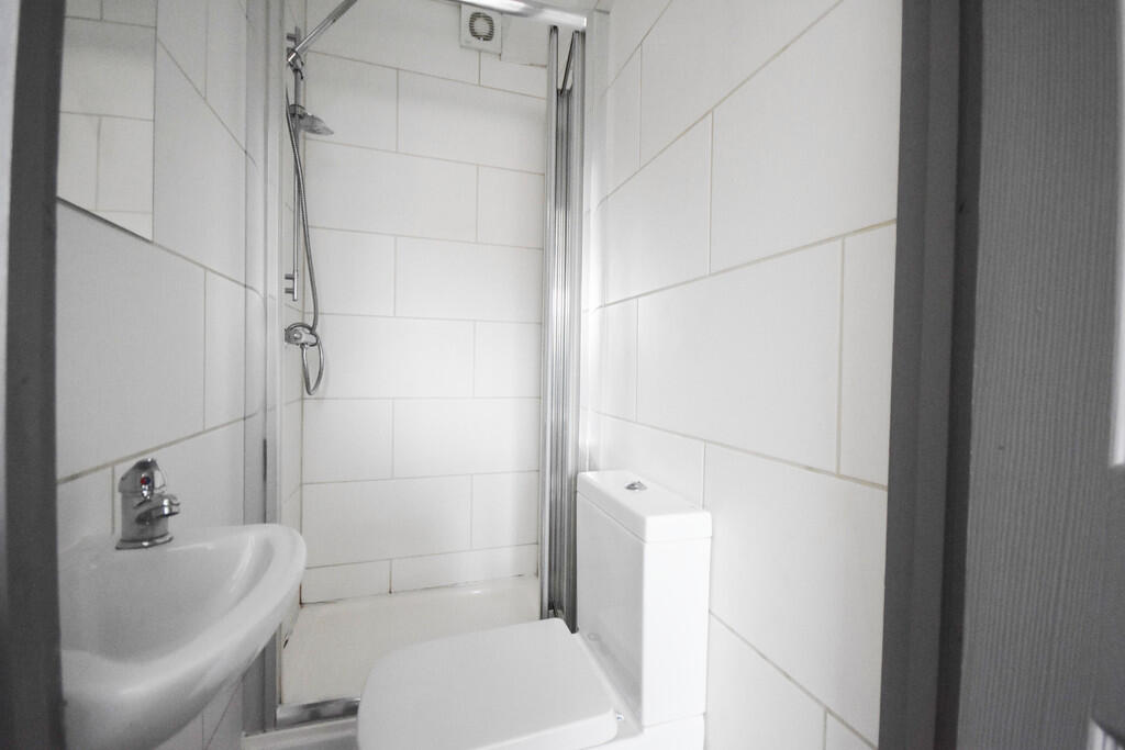 Additional image 3 of Walsgrave Road, Coventry, CV2 4HG