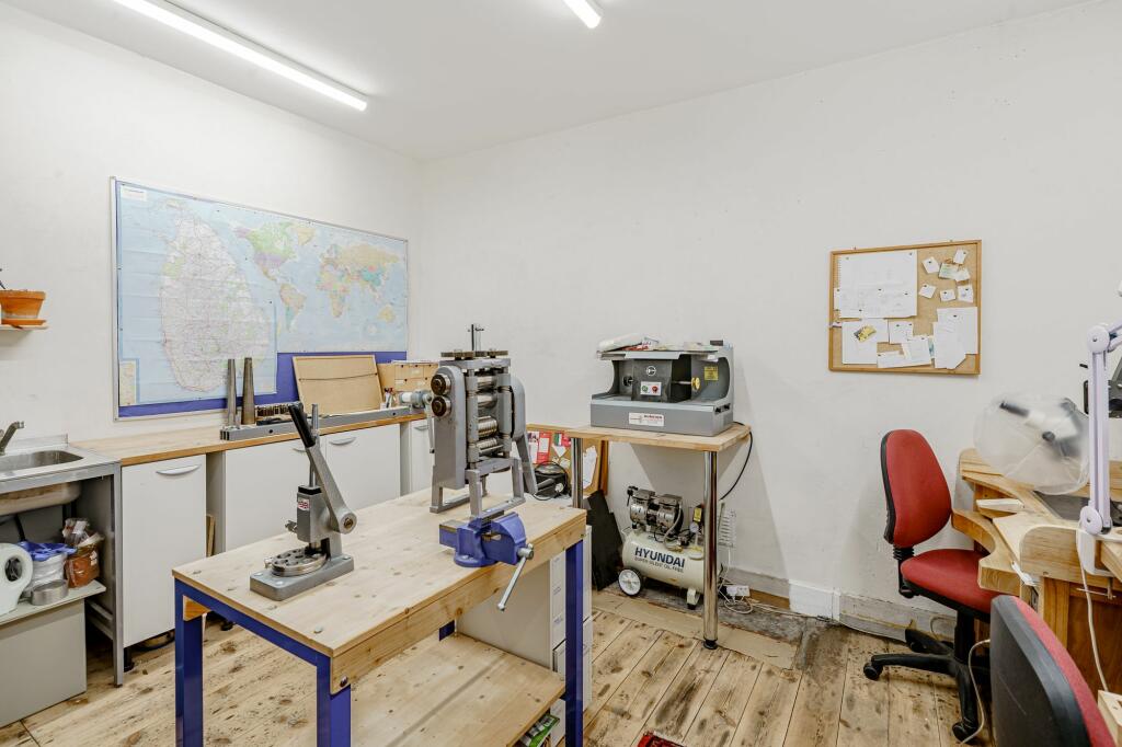 Additional image 3 of 38 Henry Street, Langholm, DG13