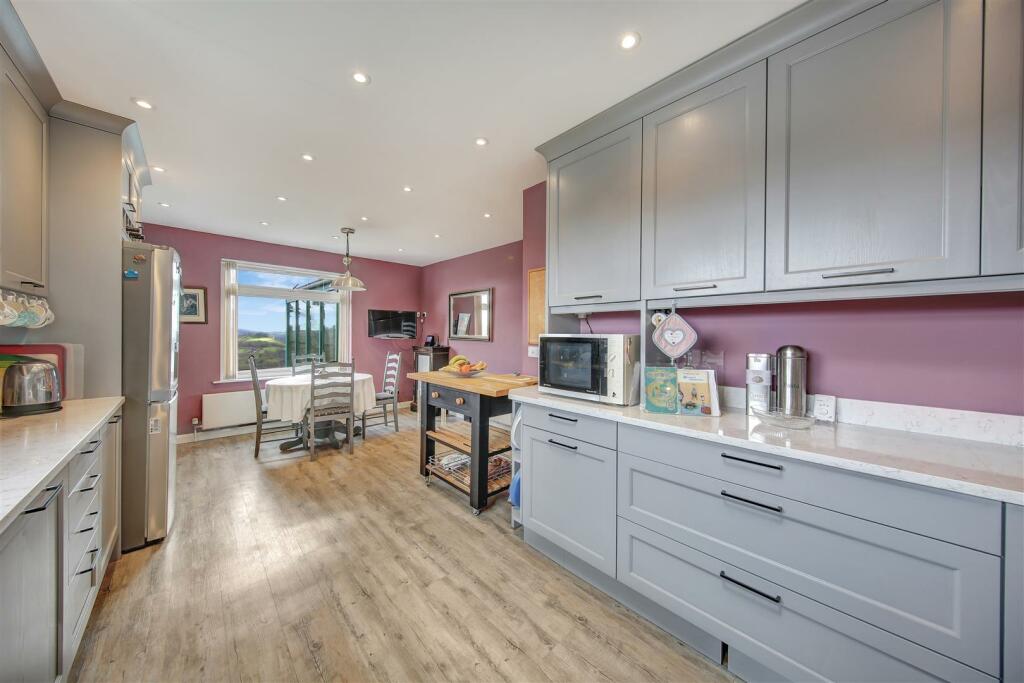 Additional image 9 of Cavendish Road, Matlock, DE4 3HD