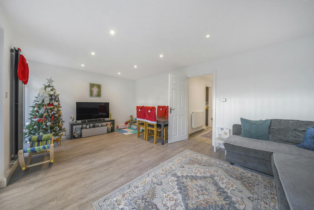 Additional image 4 of Holmesdale Hill, South Darenth, Dartford