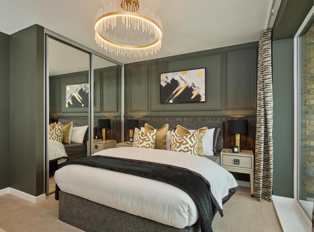 Additional image 9 of Whiting Avenue, Greenhithe, Kent, 
DA9 9YW.