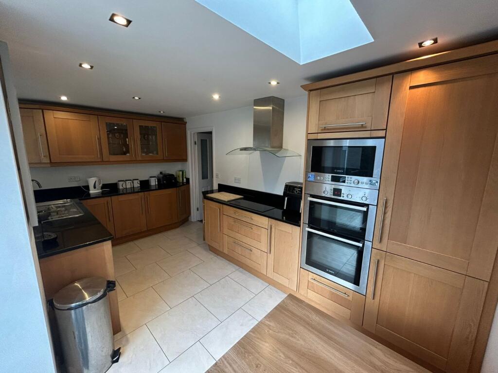 Additional image 6 of Hemsworth Drive, Bulkington, Bedworth, Warwickshire, CV12