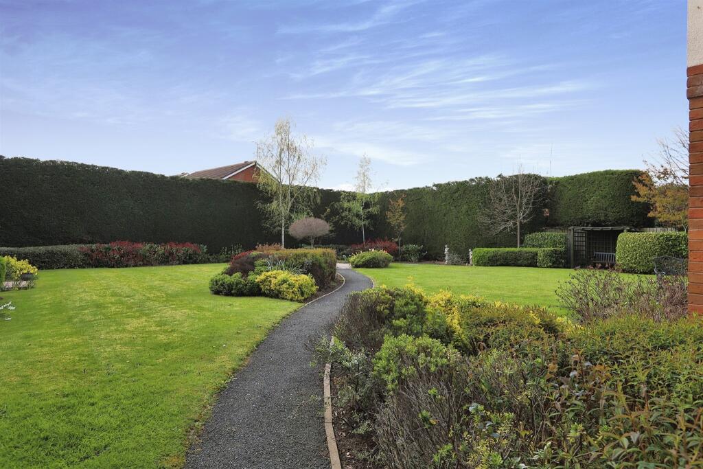 Additional image 3 of Kenilworth Road, Balsall Common, Coventry