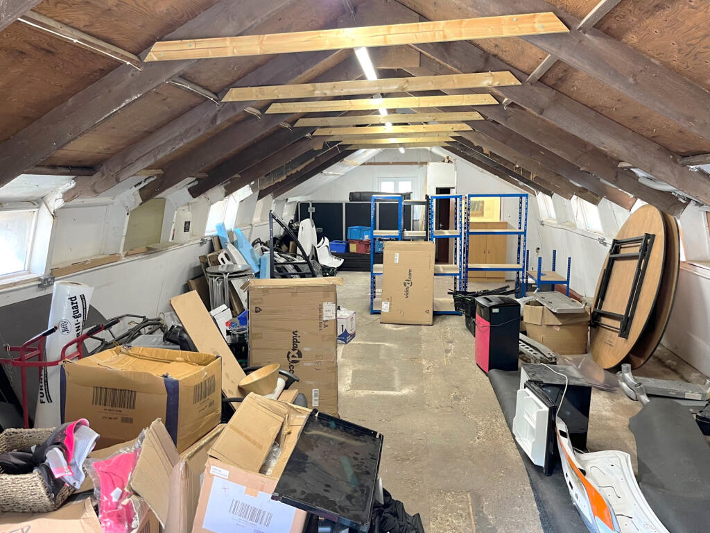 Additional image 5 of Woodstock Farm, Gabrielspring Road, Fawkham, Kent  DA3 8PJ