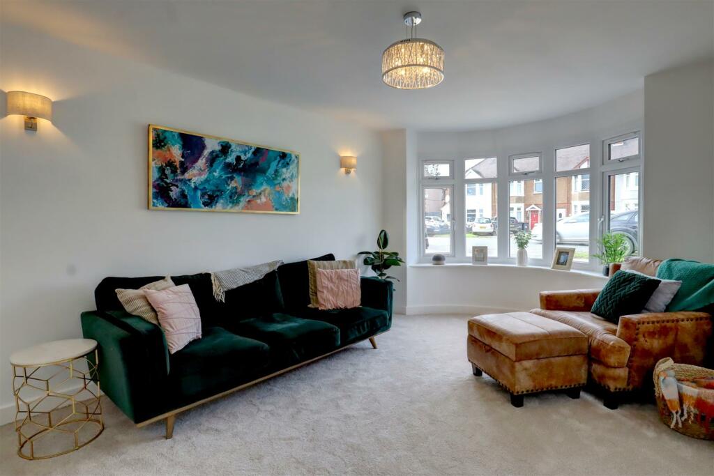 Additional image 4 of READY TO MOVE IN, EXTENDED BUNGALOW - Goodyers End Lane