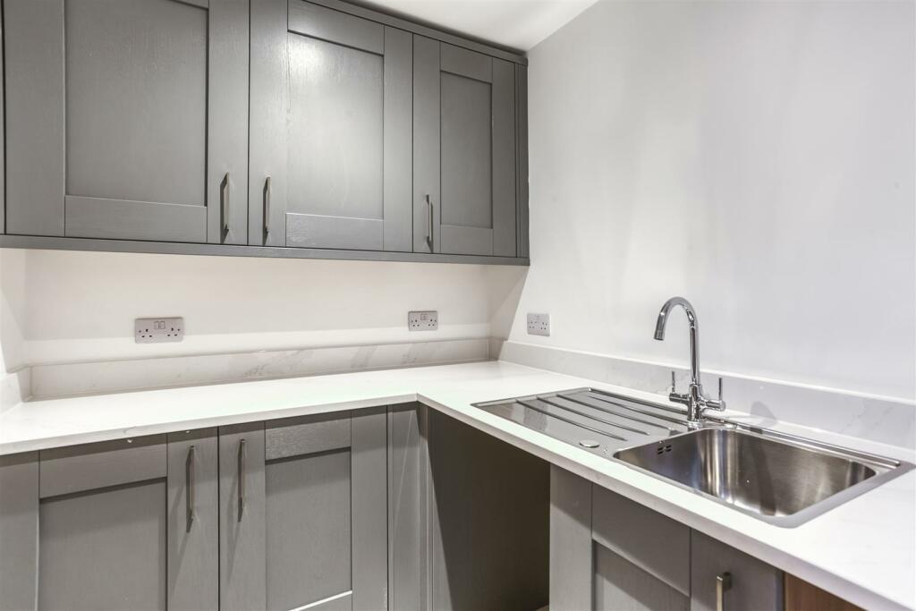 Additional image 10 of Chestnut Close, Draycott-In-The-Clay, Ashbourne