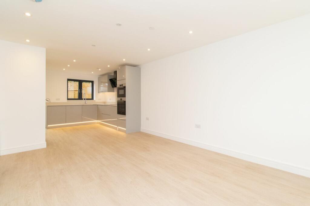 Additional image 9 of Tivoli Park Gardens, Margate, CT9