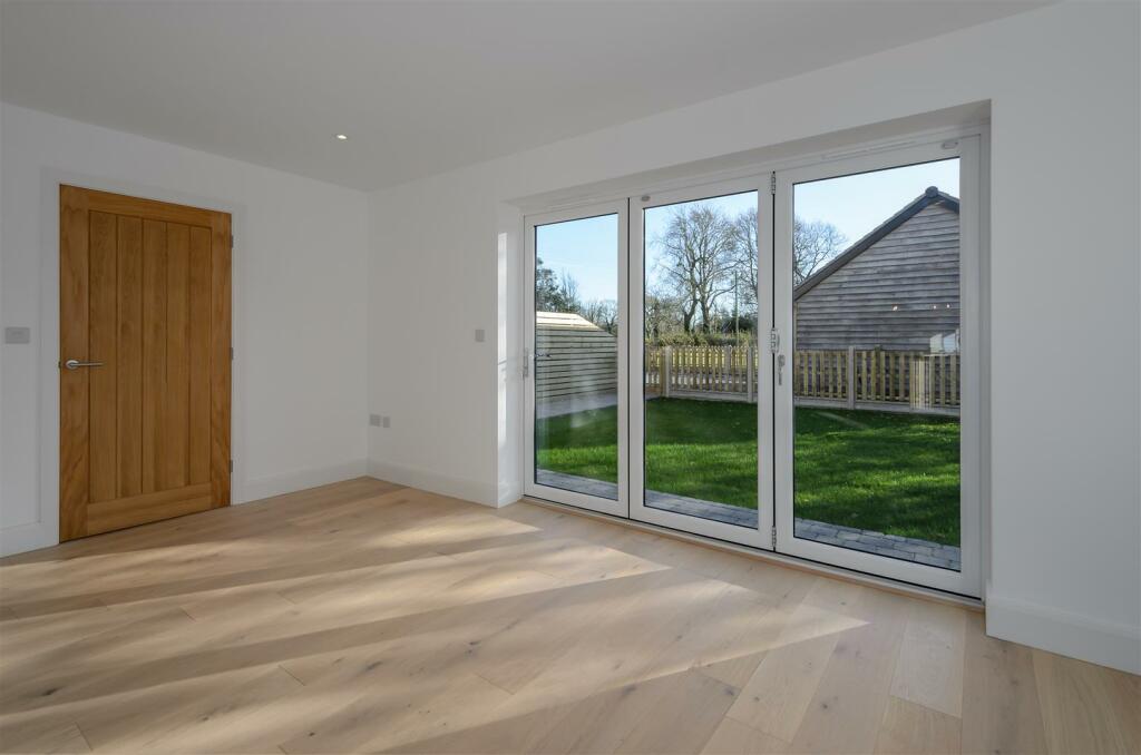 Additional image 9 of The Old Barn, Higham Lane, Stoke Golding.