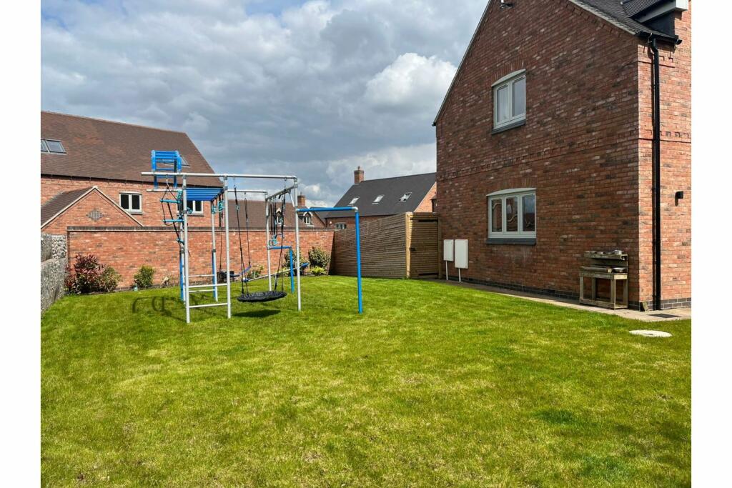 Additional image 32 of Chestnut Close, Ashbourne, DE6