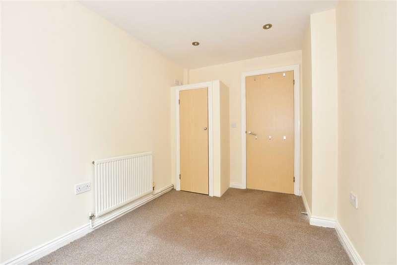 Additional image 4 of Flat 2, 39 Risborough Lane, Folkestone, CT19 4JH