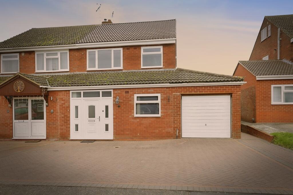 Hill Top Close, Southam