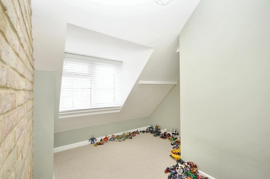 Additional image 18 of Surrenden Road, Folkestone, CT19