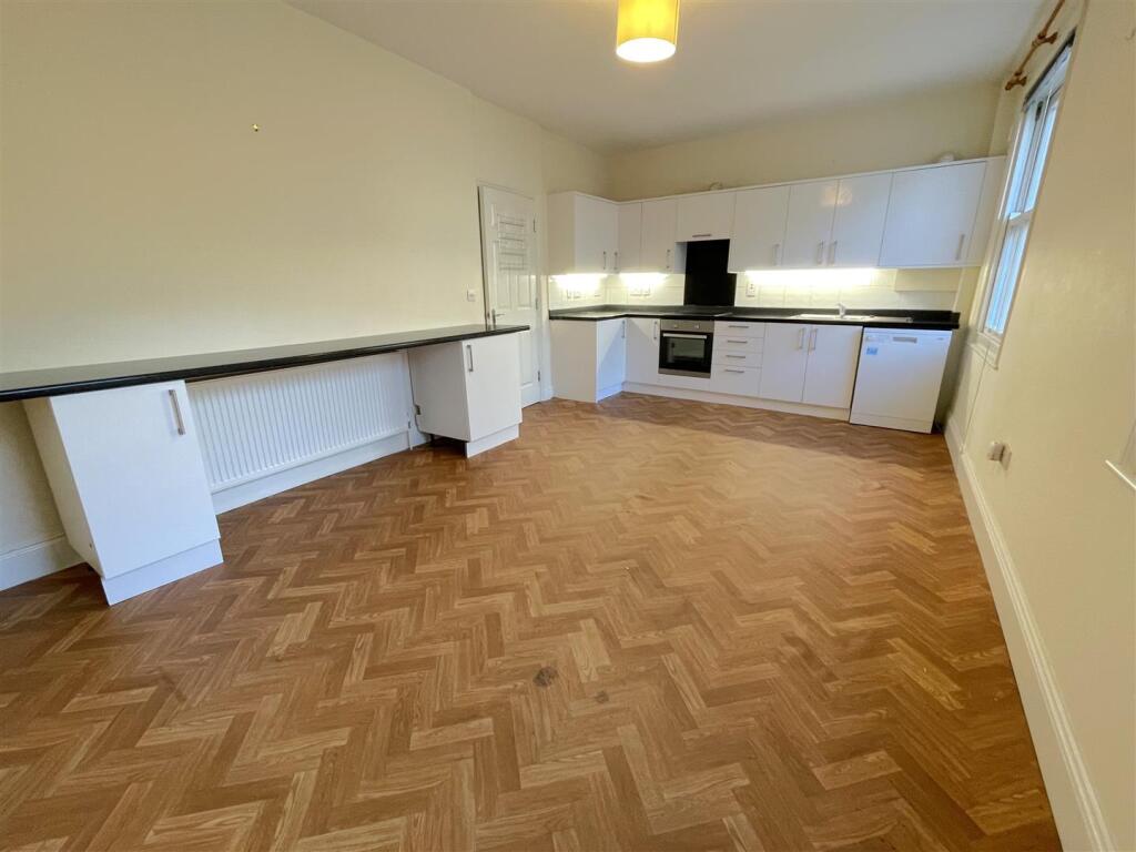 Additional image 5 of Sandgate High Street, Sandgate, Folkestone