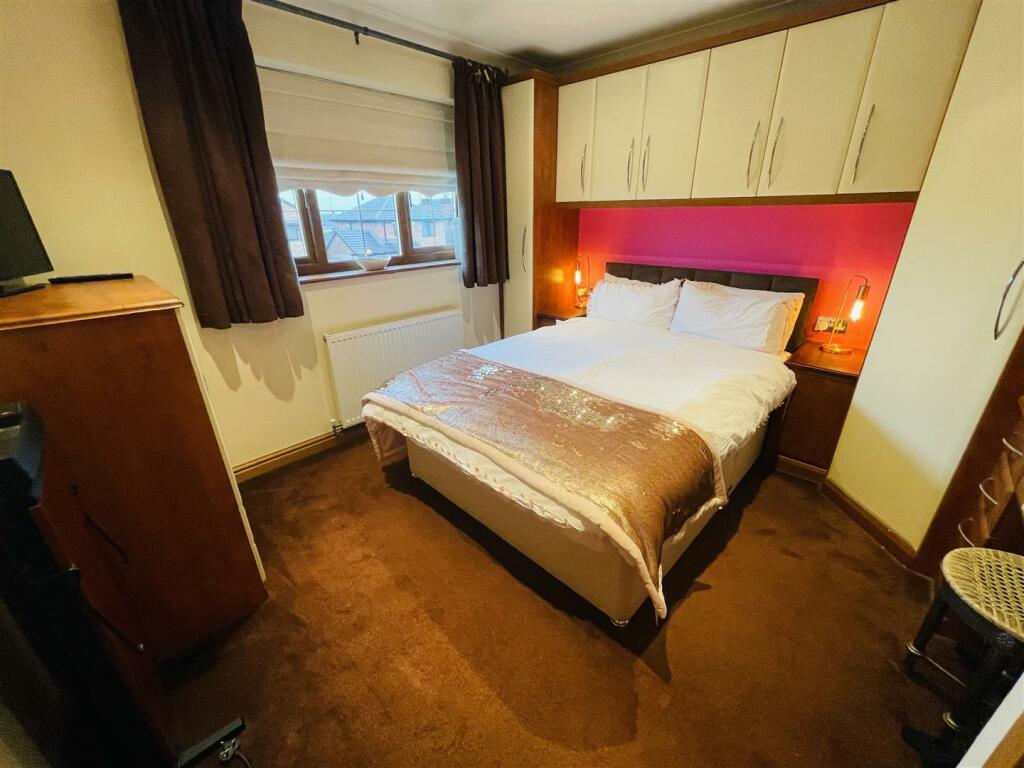 Additional image 25 of Falcon Close, Whitestone