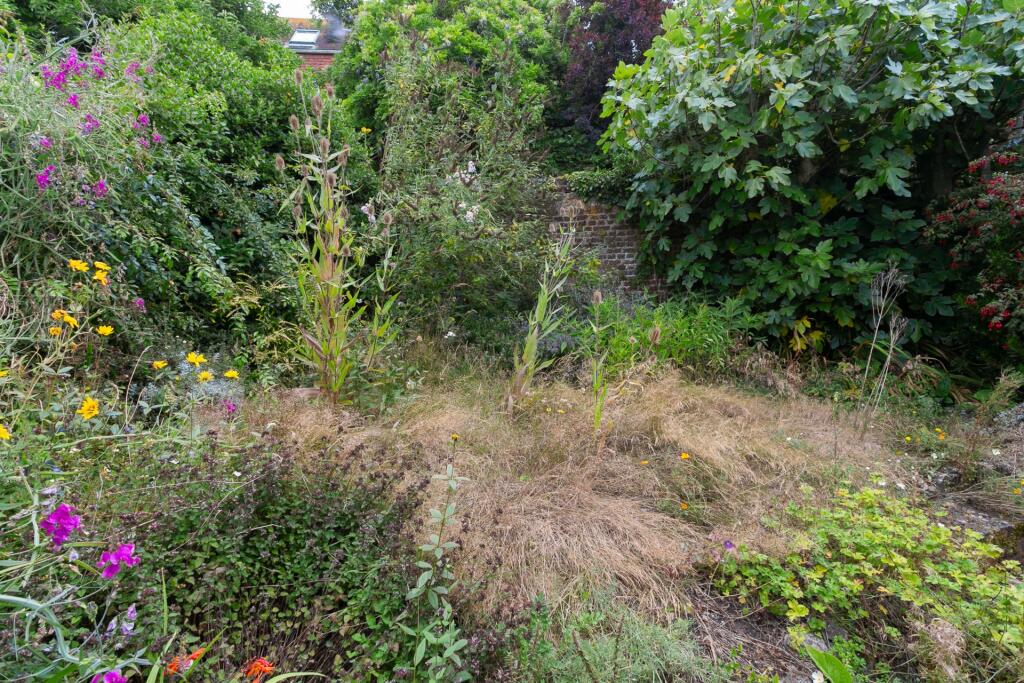 Additional image 17 of Church Hill, Hythe, CT21