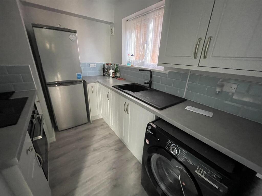 Additional image 3 of Sheringham Close, Crowhill