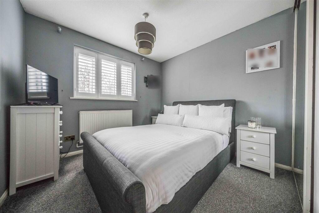 Additional image 12 of Woodfall Drive, Crayford