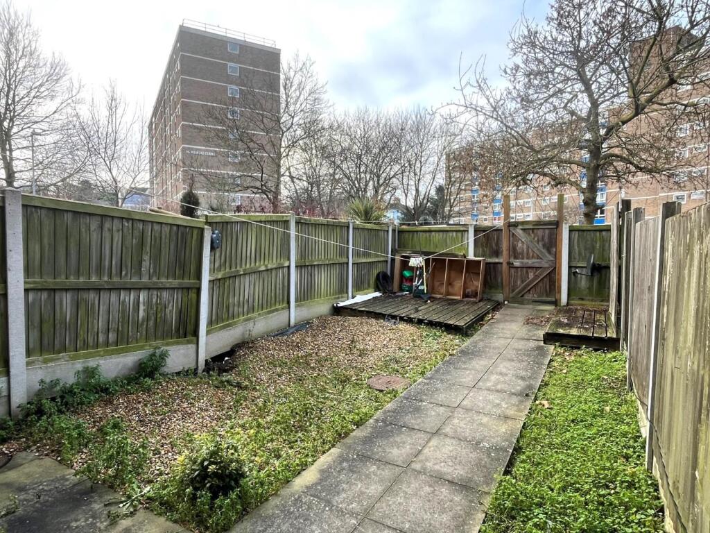 Additional image 14 of Parrock Street, Gravesend, DA12