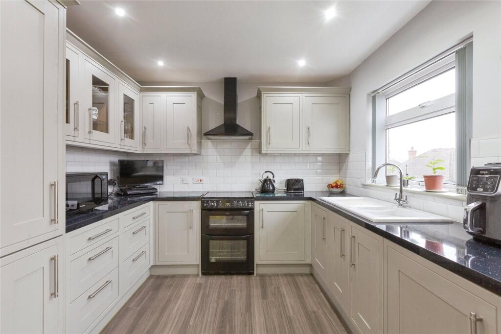 Additional image 4 of The Drive, GRAVESEND, Kent, DA12