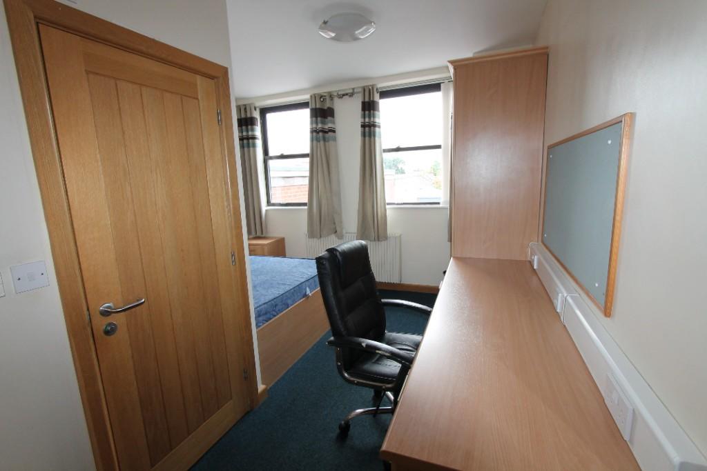 Additional image 16 of Flat 1, 118-120 Warwick Street, Leamington Spa, Warwickshire, CV32
