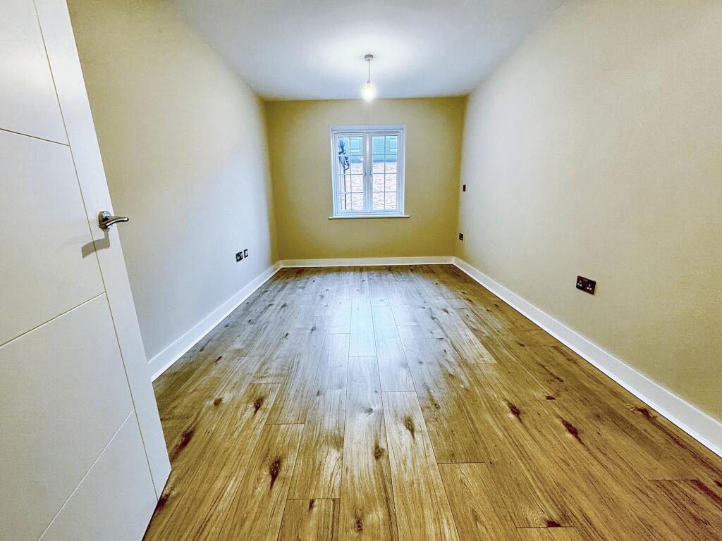 Additional image 8 of Apartment 4, Whittle House, 19 Warwick Street