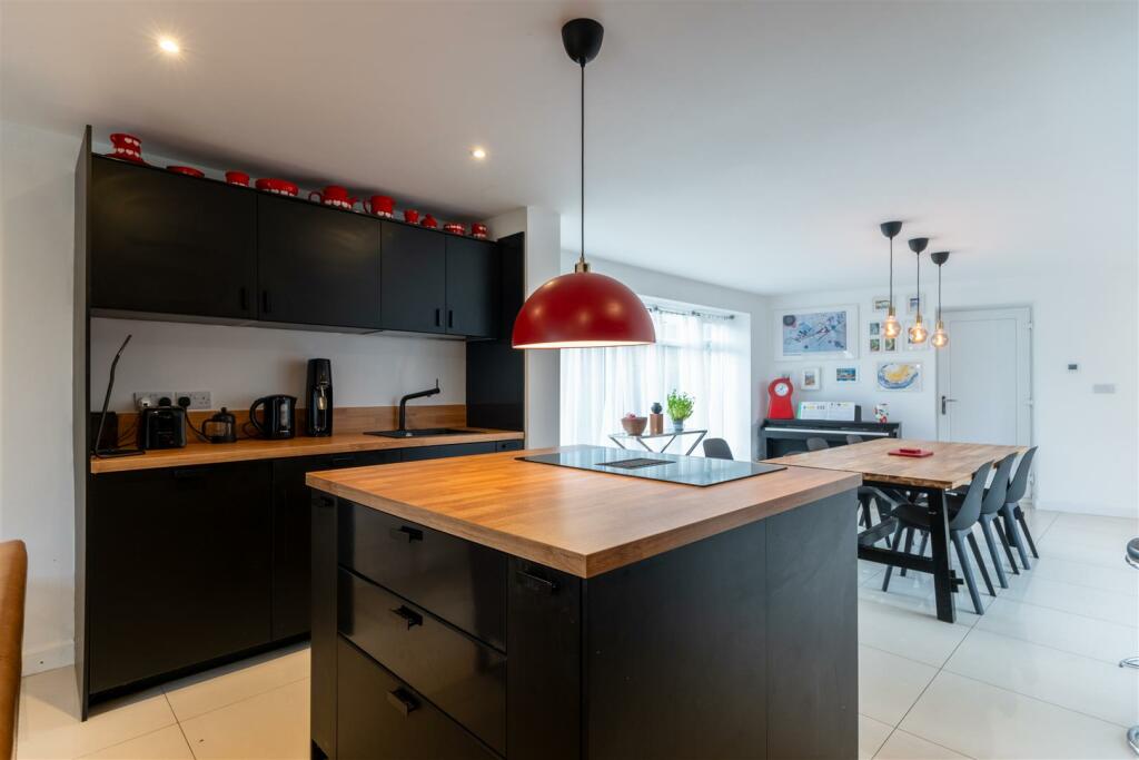 Additional image 33 of A charming 3 bedroom cottage with 2 bedroom annex in Alpraham