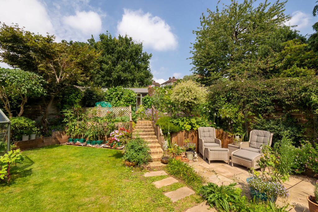 Additional image 19 of Merewood Road, Barnehurst, DA7