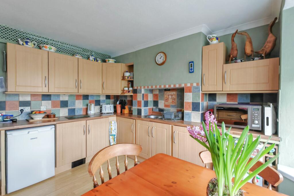 Additional image 5 of London Road, Hythe, Kent