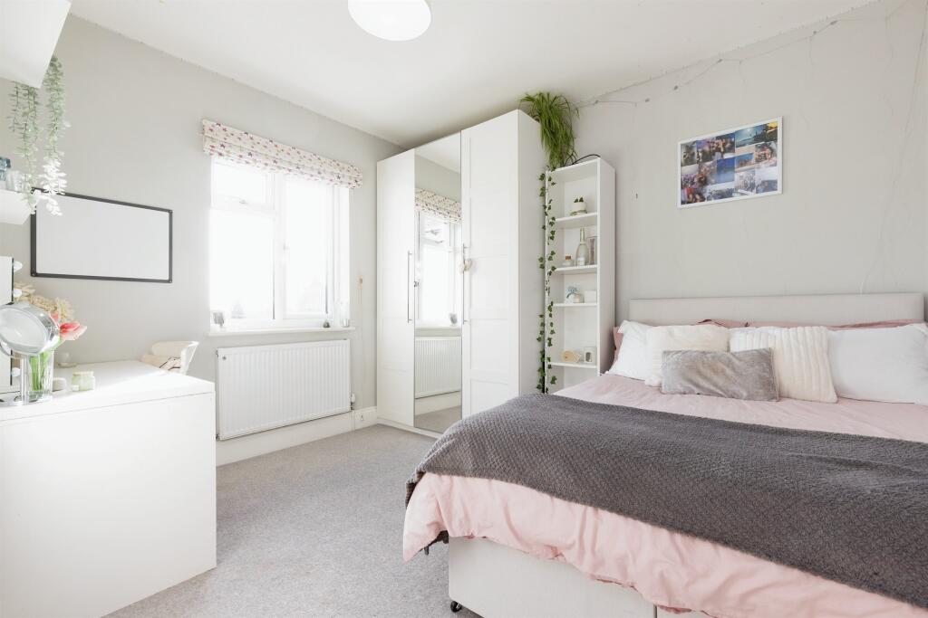 Additional image 16 of Glasshouse Lane, Kenilworth