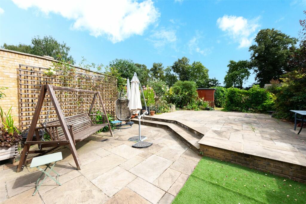 Additional image 16 of Avenue Road, Erith, Kent, DA8