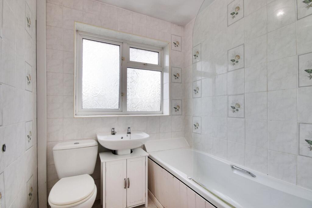 Additional image 18 of Studley Crescent, Longfield, Kent, DA3