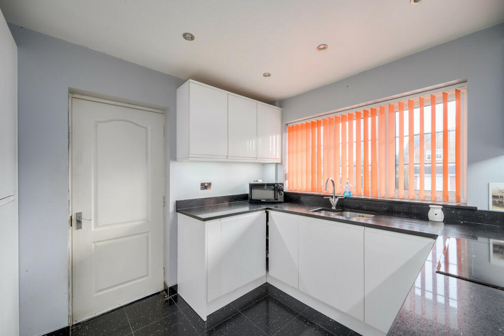 Additional image 16 of Radnor Drive, Nuneaton, CV10
