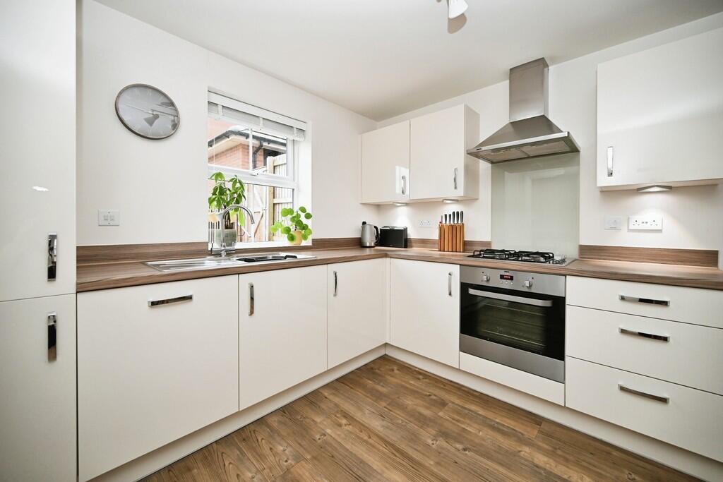 Additional image 7 of Beverly Close, Houlton, Rugby